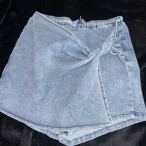 skirt short